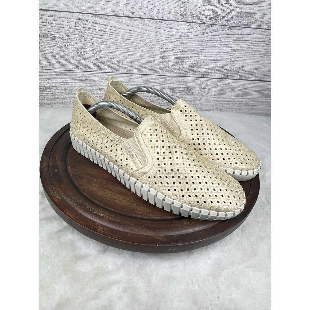 Sketchers Sepulveda Blvd Memory Foam Slip on Shoes Gold Perforated Size 8.5-9